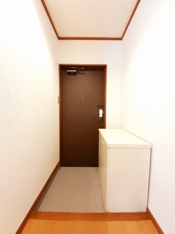 玄関　図面と現状に相違がある場合には現状を優先