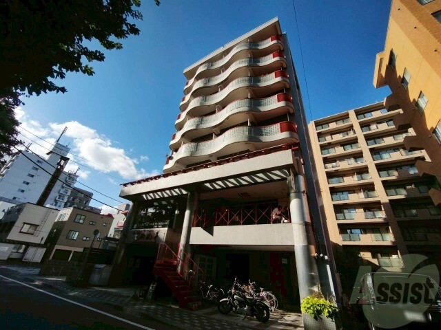 建物外観　札幌市中央区北四条西「ナムズビル」