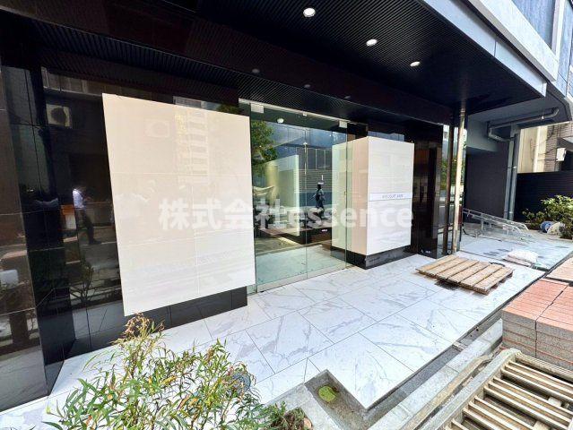 エントランス　弊社ではオンライン対応・現地対応可能です♪