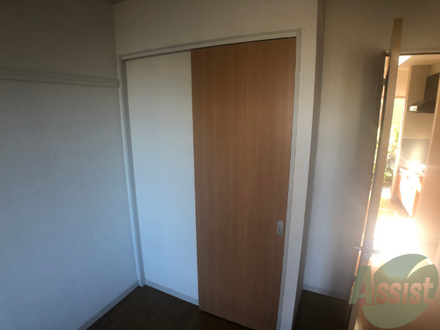 収納　クローゼットです。お洋服や荷物はここへ。