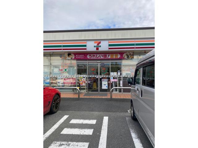 コンビニ　セブンイレブン名古屋下志段味店（コンビニ）まで290m