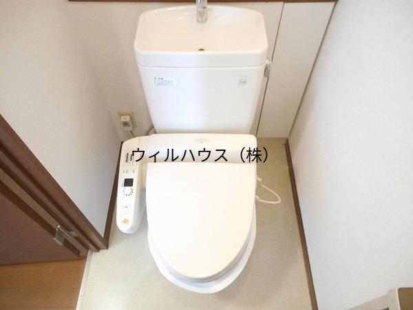 トイレ　ウォシュレット！