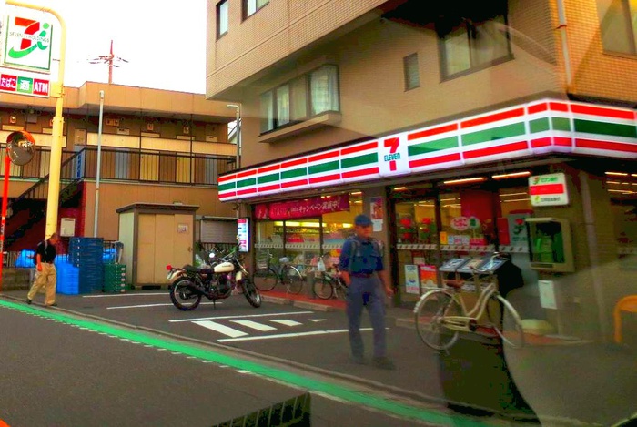 コンビニ　セブンイレブン世田谷北烏山店（コンビニ）まで68m