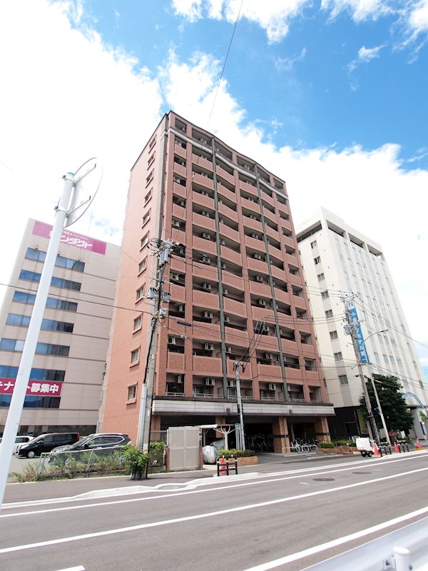 建物外観　小倉駅すぐの１Ｋ
