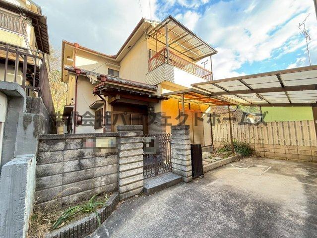 建物外観　外はこのようになっています