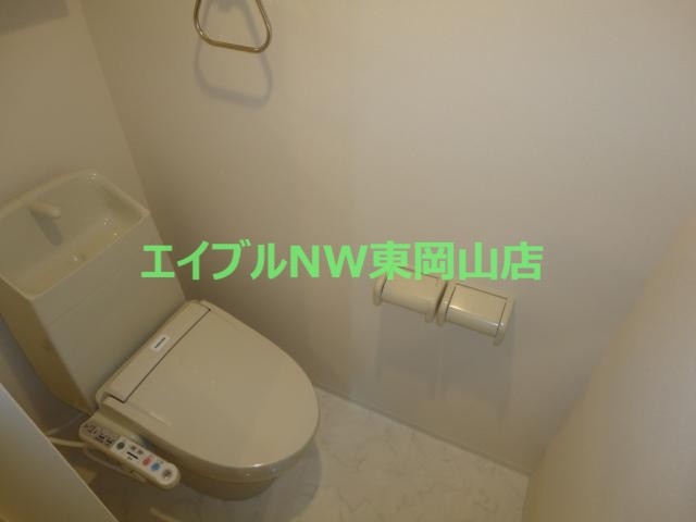 トイレ　シャワー付トイレ