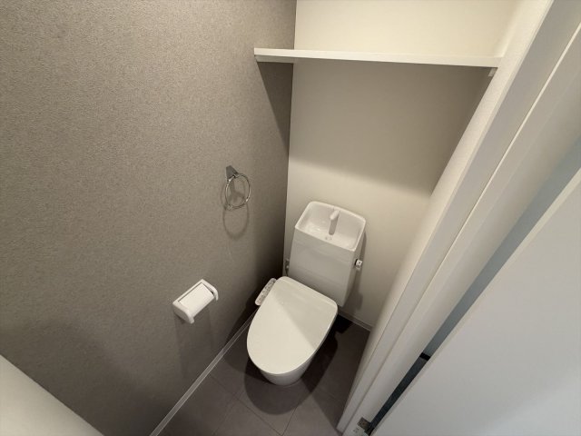 リアコート千里丘INORTHのトイレ写真