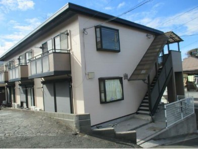 建物外観　閑静な住宅街☆三面採光で使い易い2DK☆