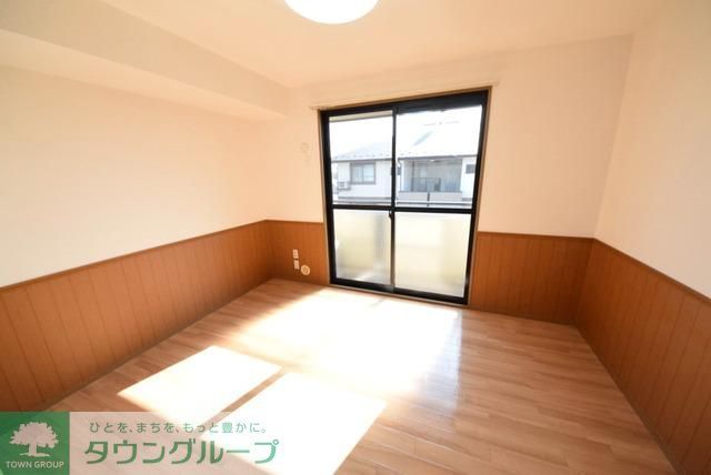 その他部屋・スペース　明るい洋室