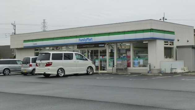 コンビニ　ファミリーマート 千葉小倉町店（コンビニ）まで563m