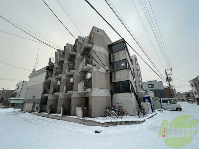 建物外観　札幌市北区麻生町６丁目「ペルセウス麻生」