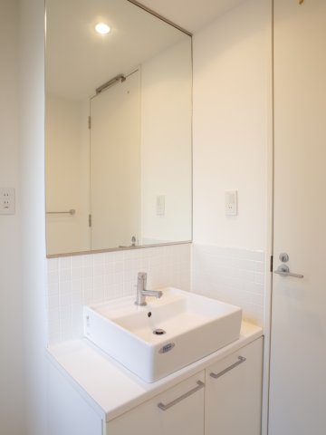洗面設備　参考写真（類似タイプのお部屋）