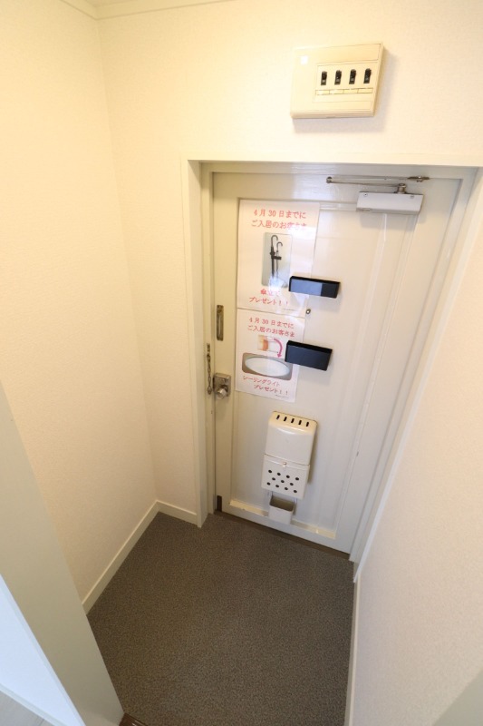 玄関　玄関口