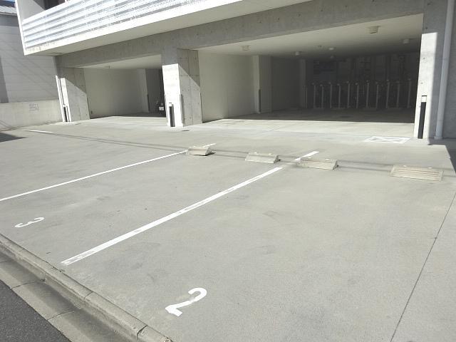 駐車場　駐車場があります