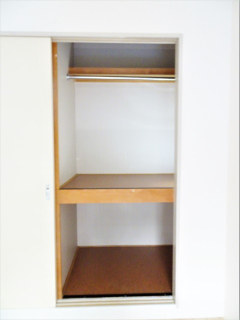 収納　奥行のある収納付です！増えがちな荷物をスッキリ収納できます！