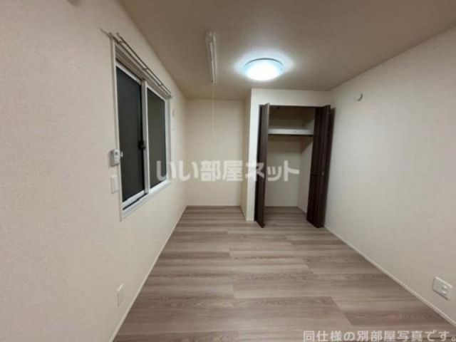 RETOLIA瓦口CRESTの内装写真