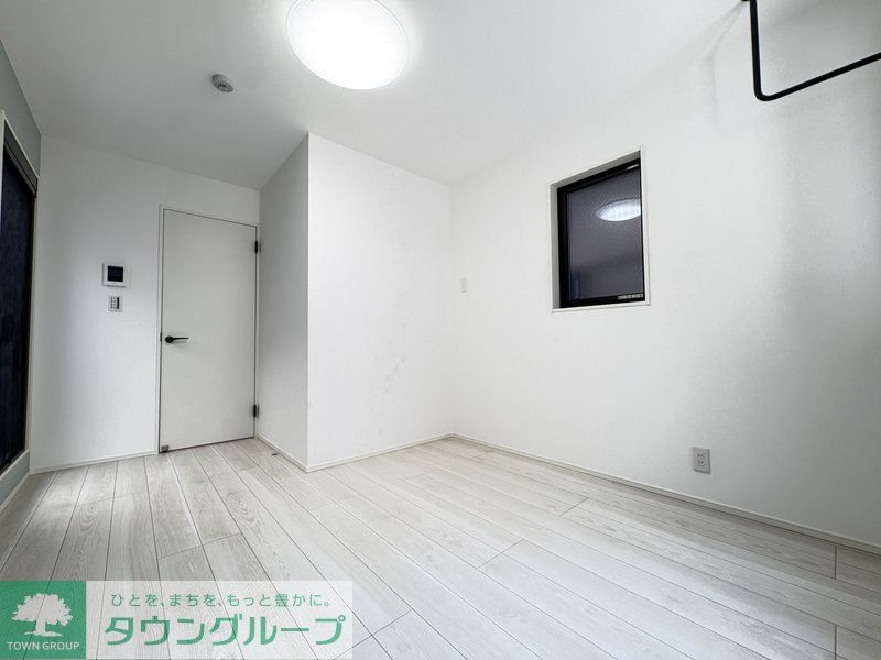 グランツ堀切の居間写真