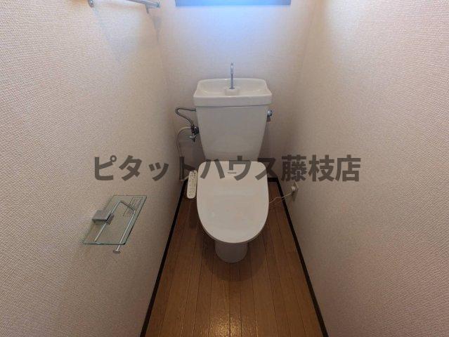 ＪＲ東海道本線 藤枝駅 徒歩22分 2階建 築32年のトイレ写真