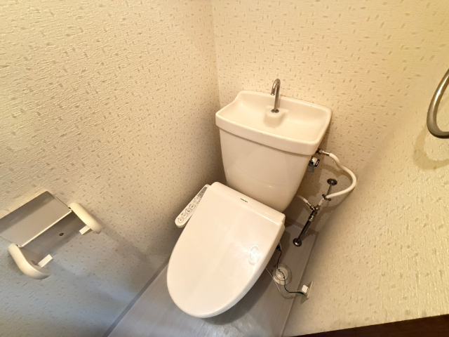 トイレ　現況の物を優先とします