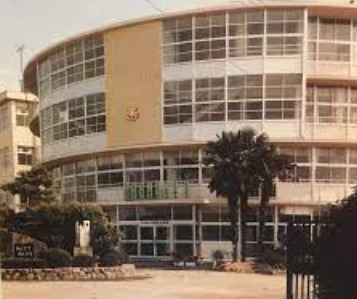 小学校　加古川市立川西小学校（小学校）まで1021m