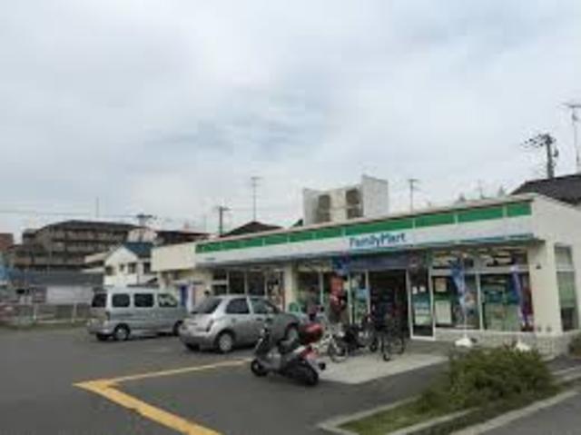 コンビニ　ファミリーマート宝塚高司店（コンビニ）まで331m