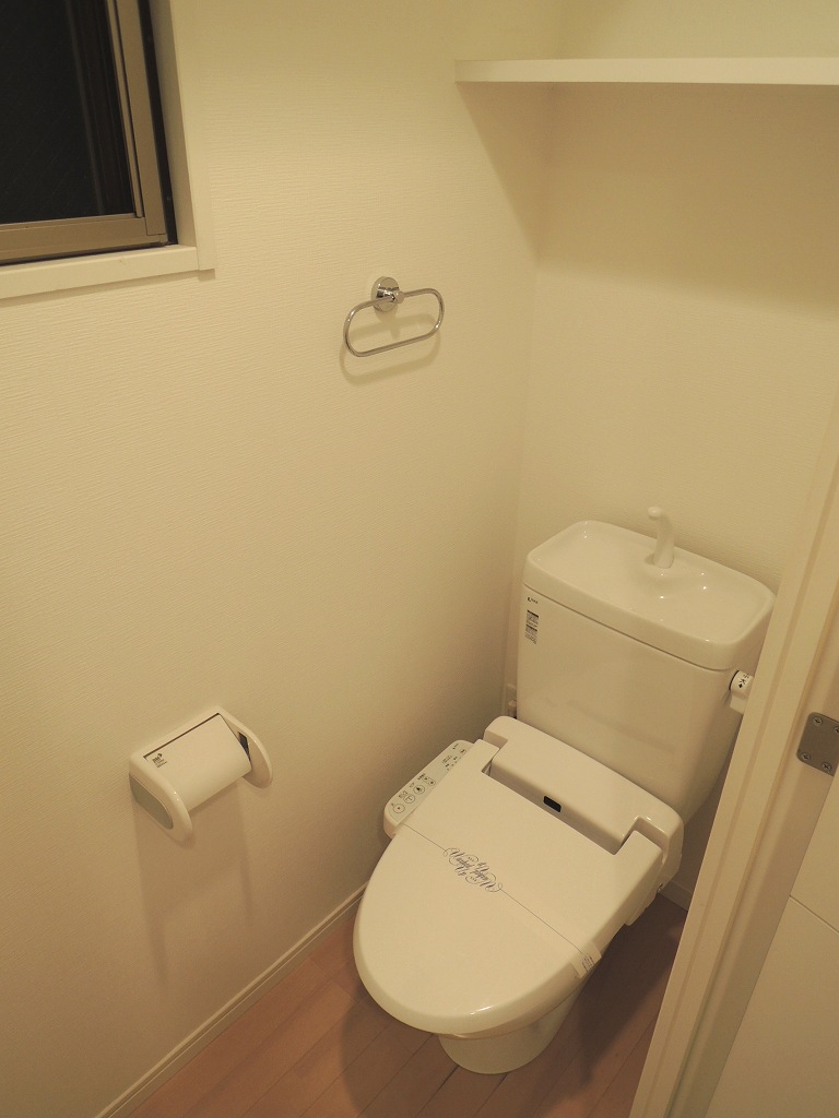 トイレ　別部屋写真