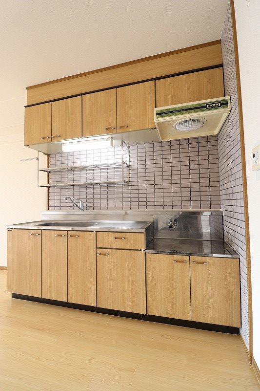 キッチン　写真は別のお部屋のものになります。