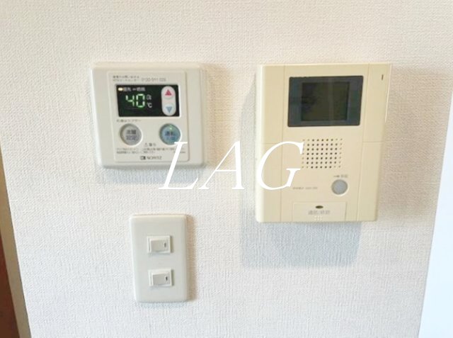 セキュリティ　モニター付きインターホンです。