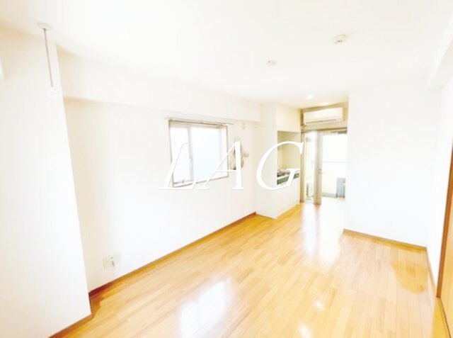 居室・リビング　洋室のお部屋です。