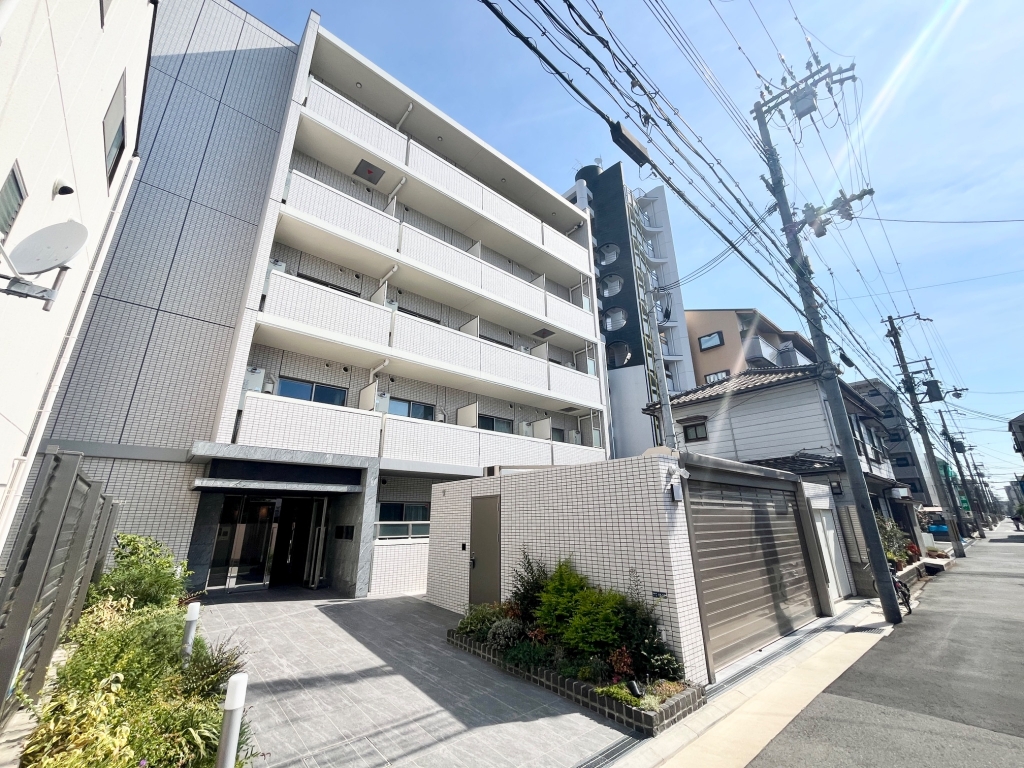 レリーフ南塚口の外観写真