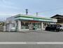 コンビニ　ファミリーマート金沢諸江町店（コンビニ）まで264m