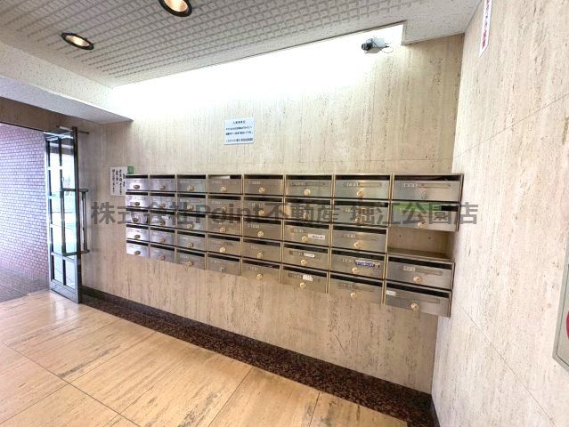 地下鉄御堂筋線 なんば駅 徒歩9分 10階建 築42年の外観写真