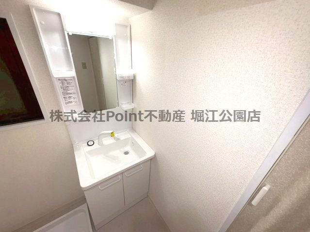 地下鉄御堂筋線 なんば駅 徒歩9分 10階建 築42年の内装写真