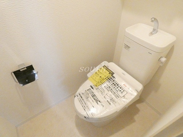 トイレ　ウォシュレット付きのトイレ