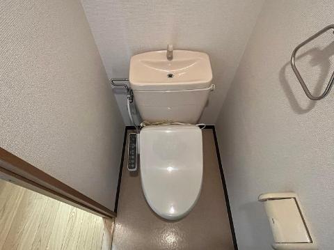トイレ　シャワー付トイレ
