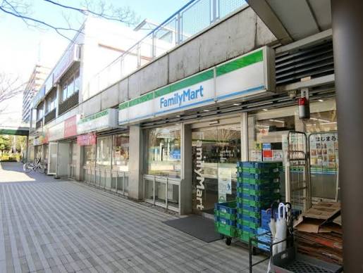 コンビニ　ファミリーマートリバーサイド隅田店（コンビニ）まで123m