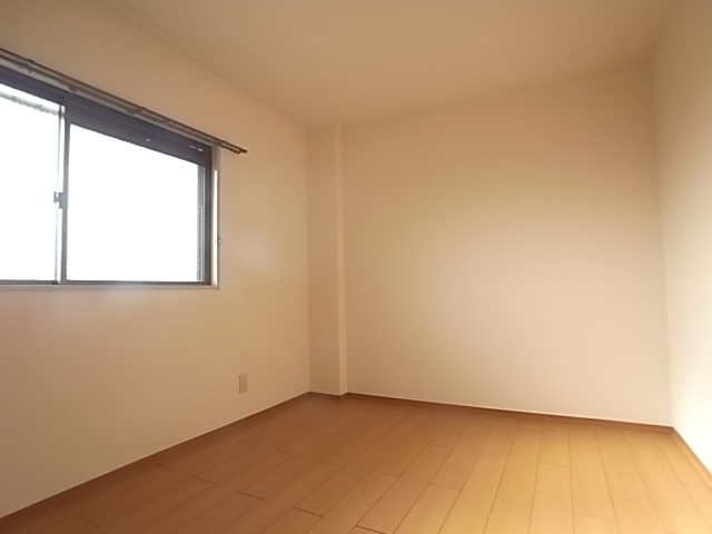 その他部屋・スペース　コメダ珈琲店神戸伊川谷店まで650m