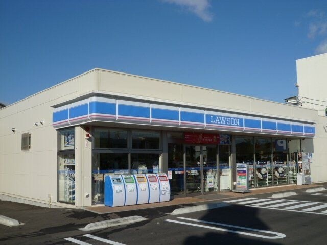 コンビニ　ローソン大垣林町七丁目店（コンビニ）まで749m