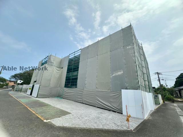 建物外観　建築中