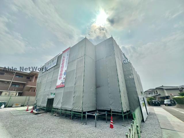 建物外観　建築中