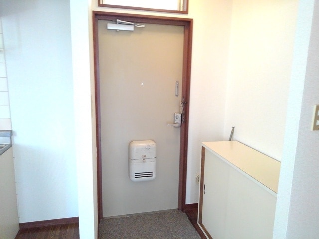 玄関　玄関