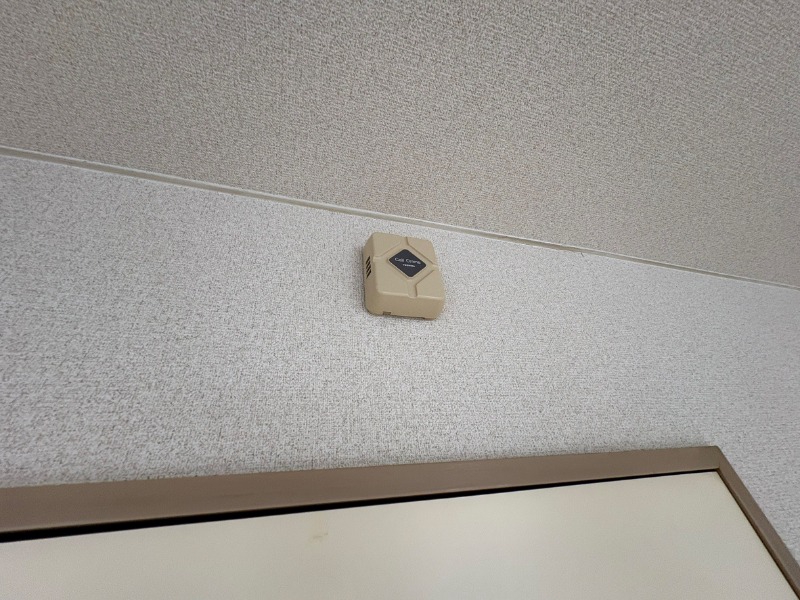 セキュリティ　来客時にはこちらのチャイムが鳴りますよ。