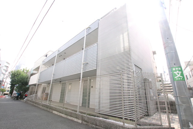 建物外観　★鉄骨造３階建てオートロック付きマンション★