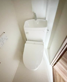トイレ　コンパクトで使いやすいトイレです