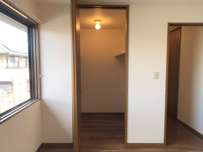収納　図面と現状に相違がある場合には現状を優先