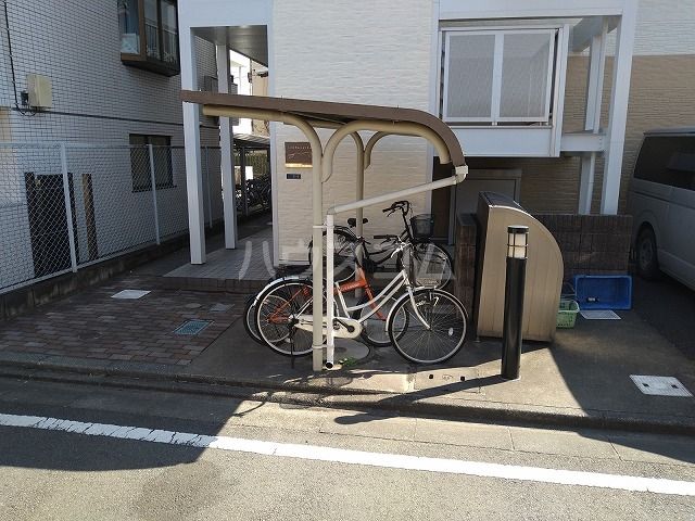 レオパレスパインの外観写真