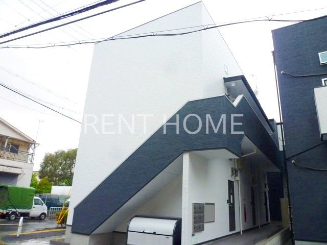 建物外観　お洒落なデザイナーズ物件です