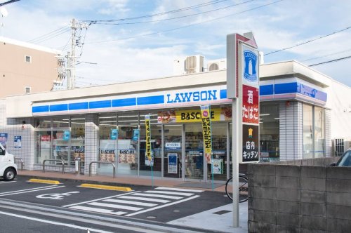 コンビニ　ローソン 向洋大原町店（コンビニ）まで385m