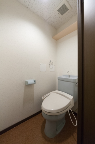 トイレ　別部屋写真現況優先