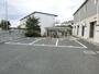 駐車場　敷地内の駐車場